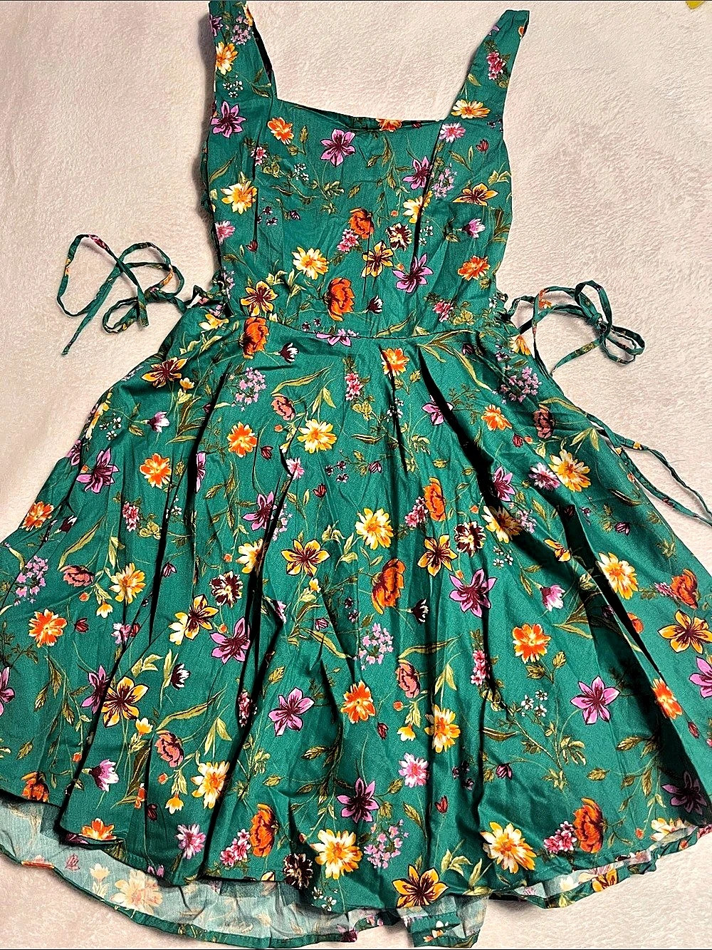 Green Floral Mini Dress Size Large NWT
